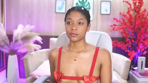 Snapshot of electraajones chatting on 4, 12, 2025 Electra Jones online show from 4, 12, 2025