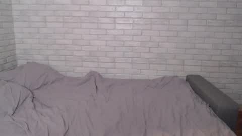 Alex online show from 2, 3, 2025