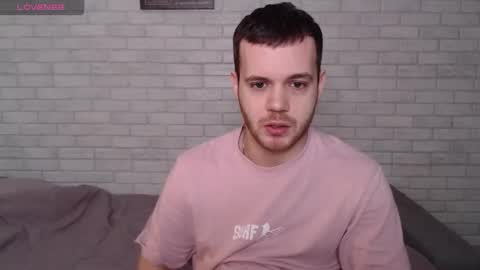 Snapshot of electric_smile chatting on 16, 3, 2026 Alex online show from 16, 3, 2026