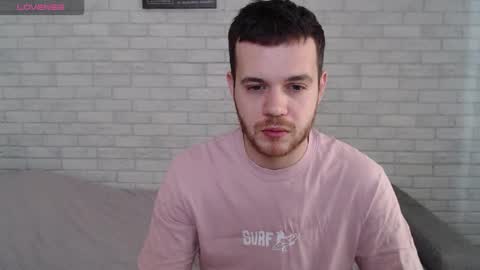 Snapshot of electric_smile chatting on 22, 3, 2026 Alex online show from 22, 3, 2026