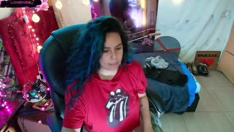 Snapshot of elektra_32 chatting on 23, 12, 2024 elektra online show from 23, 12, 2024