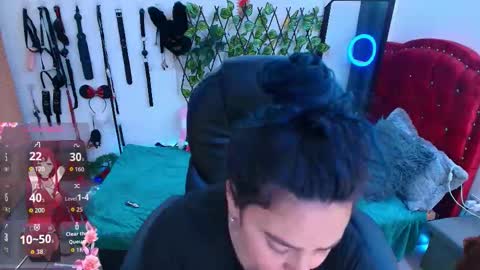 Snapshot of elektra_32 chatting on 15, 10, 2025 elektra online show from 15, 10, 2025
