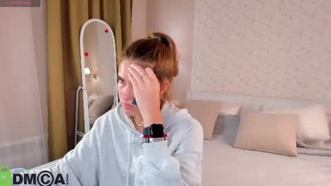 Snapshot of elena_grace chatting on 29, 6, 2026 Jenny online show from 29, 6, 2026