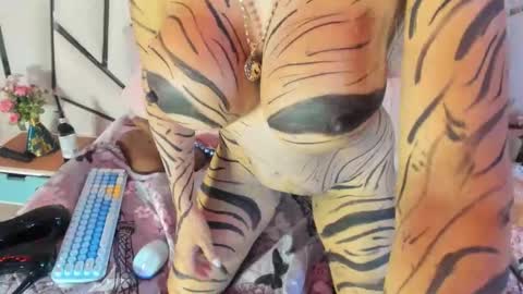 Snapshot of elena_mature chatting on 17, 10, 2025 Elena online show from 17, 10, 2025