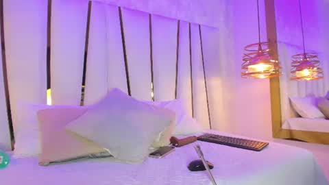 Snapshot of elena_mature chatting on 14, 7, 2026 Elena online show from 14, 7, 2026