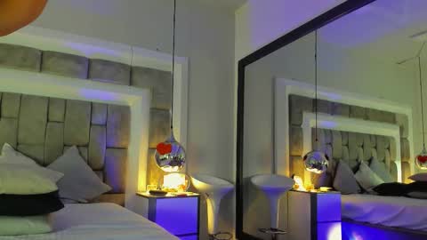 Elena Watsonn online show from 7, 3, 2026