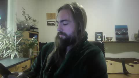 Snapshot of elephantfox chatting on 12, 1, 2025 fox online show from 12, 1, 2025