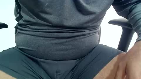 Wife is on the other room online show from 3, 11, 2025