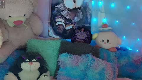 Snapshot of elfen_miu chatting on 28, 10, 2025 miu online show from 28, 10, 2025