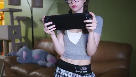 Emma online show from 13, 12, 2024