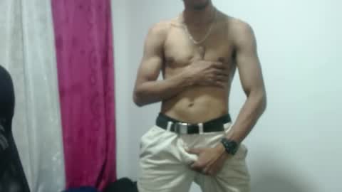 Snapshot of elherrero2024 chatting on 6, 12, 2024 elherrero2024 online show from 6, 12, 2024