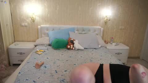 Luna online show from 15, 4, 2026