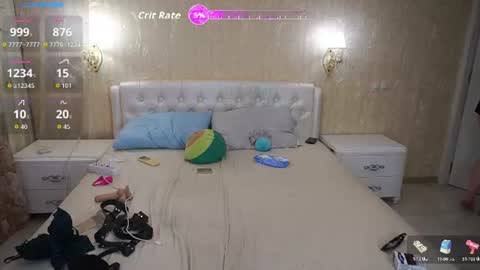 Luna online show from 30, 6, 2026