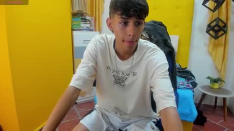 Snapshot of eliasblue chatting on 14, 2, 2025 E L I A S online show from 14, 2, 2025