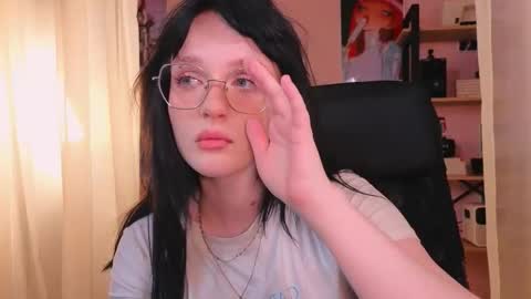 Ellie online show from 2, 10, 2025