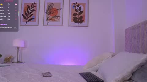 E L I I Z A B E T H   online show from 13, 9, 2025