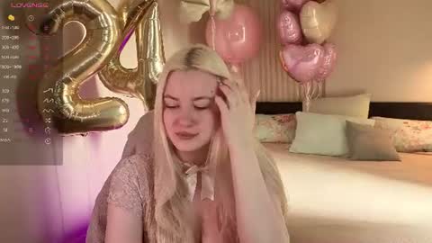Elina online show from 18, 6, 2026