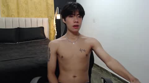 Snapshot of elio_collem chatting on 13, 2, 2025 ELIO online show from 13, 2, 2025