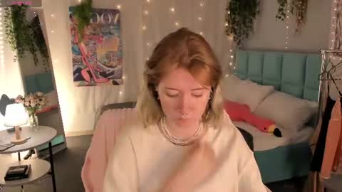 Elira Vane online show from 12, 7, 2026
