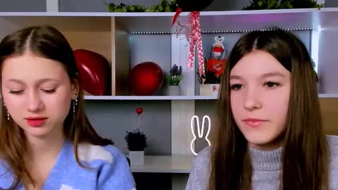 Snapshot of elis_sunny chatting on 18, 2, 2026 elis_sunny online show from 18, 2, 2026