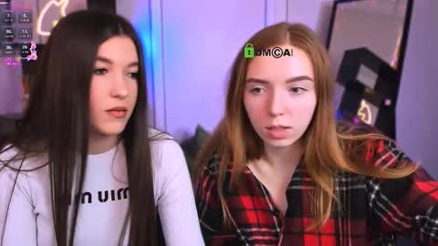 Snapshot of elis_sunny chatting on 2, 3, 2026 elis_sunny online show from 2, 3, 2026