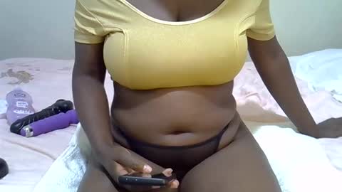 Snapshot of elisa044 chatting on 20, 12, 2024 lisathegoddess online show from 20, 12, 2024