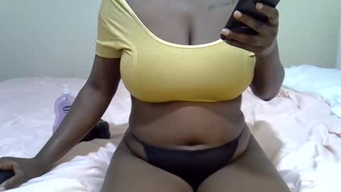 Snapshot of elisa044 chatting on 30, 12, 2024 lisathegoddess online show from 30, 12, 2024