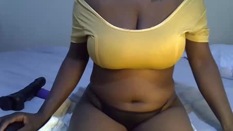 Snapshot of elisa044 chatting on 4, 3, 2025 lisathegoddess online show from 4, 3, 2025