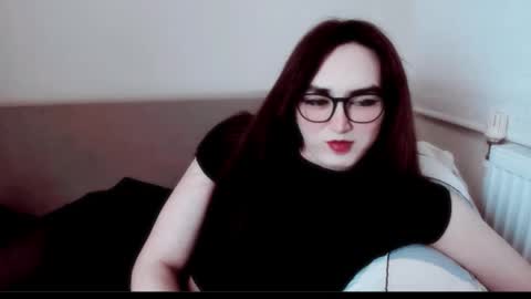 Snapshot of elisa_2001 chatting on 20, 11, 2025 Liza online show from 20, 11, 2025