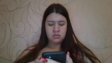 Aletta Oushen online show from 2, 1, 2025