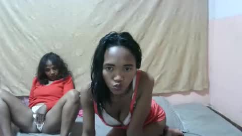 Snapshot of elisabet88 chatting on 17, 9, 2025 elisabet88 online show from 17, 9, 2025