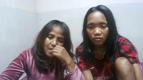 Snapshot of elisabet88 chatting on 10, 10, 2025 elisabet88 online show from 10, 10, 2025