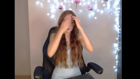 Snapshot of elisabeth_sarmiento chatting on 15, 5, 2026 elisabeth sarmiento online show from 15, 5, 2026