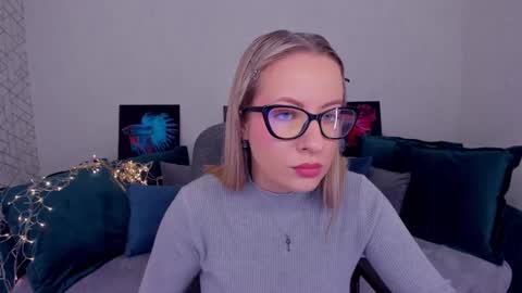 Elisabeth online show from 4, 3, 2025