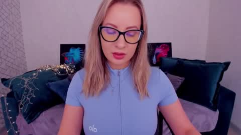 Elisabeth online show from 10, 3, 2025