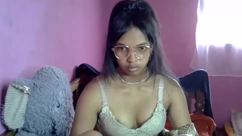 elisah01 online show from 1, 6, 2026