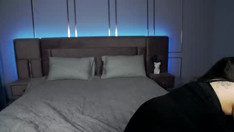 Elison online show from 3, 12, 2024