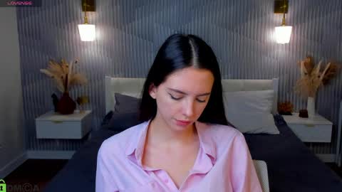 Elise online show from 9, 4, 2026