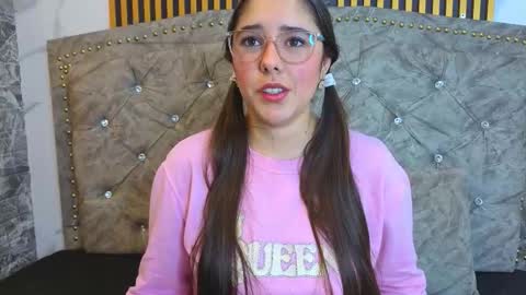 elisvega online show from 23, 2, 2026