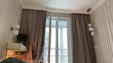 Stephanie online show from 15, 4, 2026