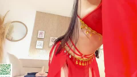 Snapshot of eliz_jane chatting on 4, 10, 2025 Elizabeth online show from 4, 10, 2025