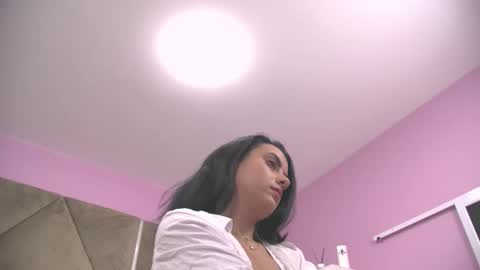 Eliza online show from 12, 10, 2025