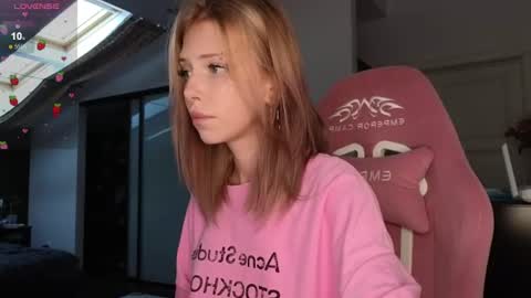 Elizabeth online show from 16, 7, 2026