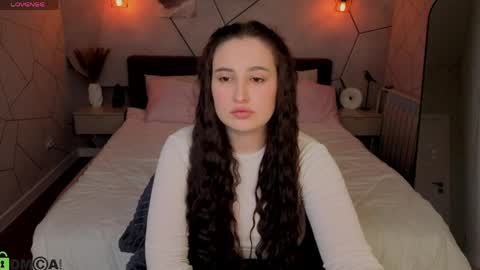 Snapshot of elizabet_collins chatting on 23, 4, 2026 Elizabet online show from 23, 4, 2026