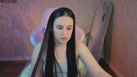 Snapshot of elizabet_collins chatting on 28, 4, 2026 Elizabet online show from 28, 4, 2026