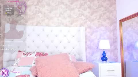 Snapshot of elizabet_taylor_ chatting on 11, 1, 2025 Elizabet Taylor online show from 11, 1, 2025