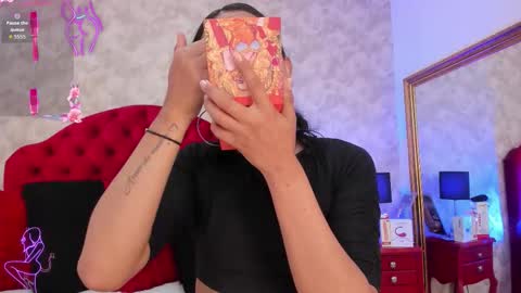 Elizabet Taylor online show from 10, 11, 2025