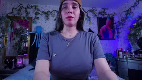Snapshot of elizabeth77_ chatting on 16, 1, 2025 Elizabeth online show from 16, 1, 2025