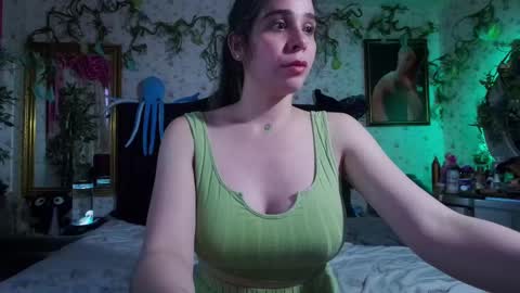 Snapshot of elizabeth77_ chatting on 11, 2, 2025 Elizabeth online show from 11, 2, 2025