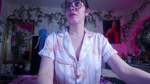 Snapshot of elizabeth77_ chatting on 22, 2, 2025 Elizabeth online show from 22, 2, 2025